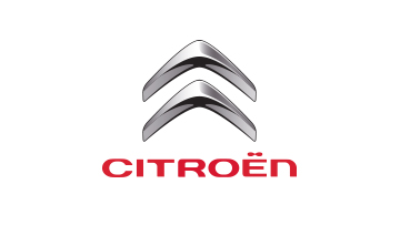 Citroen elbil? Vil du ha maks ut av elbilen, dropp stikkontakten. Nå kommer nemlig E.ON, Europas største privateide energiselskap til Norge med sine sikre og raske hjemmeladere. E.ON etablerer seg i Norge for å dempe rekkeviddeangsten og gjøre hverdagen enklere for deg med elbil, og satser stort på ladeløsninger til elbiler som hjemmeladere eller hurtigladere. DSBs (Direktorat for samfunnssikkerhet og beredskap) har en klar anbefaling til elbilister; installer vegg-lader, eller hjemmelader, da den gir best sikkerhet, lader raskt og har stor fleksibilitet. Også Norsk Elbilforening anbefaler alle elbileiere å få installert hjemmeladestasjon med veggmontert hurtiglader for sikrere og enklere lading av elbilen. Dropper du stikkontakten og skaffer deg en E.ON hurtiglader, er du sikret raskere og tryggere lading hjemme. Enten du har valgt en Citroën C-Zero eller E-Berlingo Multispace elbil. Elbil Citroën C-Zero Farvel forurensning og bensinstasjoner! Citroën C-Zero drives av en elektromotor som produserer 49 kW (eller 67 HK) med strømforsyning fra et litium-ion-batteri med en kapasitet på 14,5 kWh. Dette batteriet leverer nødvendig strøm til motoren, klimaanlegget og oppvarmingen av din citroen elbil. C-Zero har en topphastighet på 130 km/t og en rekkevidde på opp til 150 km, noe du kan utnytte maksimalt ved å skaffe deg din egen E.ON hjemmelader. Citroën C-Zero er mer enn en helelektrisk bil. Den er en bybil med lekker, iøynefallende utførelse. De rene designlinjene, flytende kurvene, lett konvekse taket og de store vinduene gjør Citroën C-Zero til en kompakt elbil med særpreget styling. Fra det ryddige instrumentbordet styrer du lydsystemet og klimaanlegget. Helhetsutformingen er designet for å være både praktisk og intuitiv, her merkes det hvor mye den den elektriske motoren frigjør av plass. Til tross for de kompakte målene er elbilen Citroën C-Zero en ekte fireseter med et praktisk 166 liters bagasjerom. Elbil Citroën E-Berlingo Multispace Den nye E-Berlingo Multispace drives av en kompakt elektrisk synkronmotor med permanent magnet og en effekt på 67 hk (49 kW). De to litiumion-batteriene har en kapasitet på 22,5 kWh og er plassert nederst i rammen. Ingen rekkeviddeangst: Med en dokumentert rekkevidde på inntil 170 km (NEDC-syklus leverer E-Berlingo Multispace virkelig på dette viktige området, spesielt med tanke på at majoriteten av europeiske bilførere kjører under 100 kilometer per dag. En ny og oppdatert elbil har med andre ord sett dagens lys. Lading: De mange lademulighetene er en av fordelene ved E-Berlingo Multispace. Med vekselstrømkontakten (Type 1-kontakten på førersiden) kan du lade et flatt batteri på åtte timer i en 16 A (3,3 kW) ladestasjon hjemme – greit å vite at du nå kan få installert sikre kvalitetsladere fra E.ON på garasjeveggen hjemme. Siden E-Berlingo Multispace er en helelektrisk bil, slipper du rushtidsavgift i Oslo og planlagte forurensningsavgifter i en rekke andre byer. Her får du som elbil-eier maks uttelling for elbilpolitikken med avgiftsfritak, gratis parkering, lave eller ingen bomavgifter og til dels også adgang til å kjøre i kollektivfeltet – velkommen til opplevelsen av elbil som et økonomisk svært gunstig alternativ.